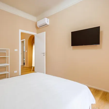 Quadrilocale Centro Storico 4 Minuti Dall'acquario 公寓