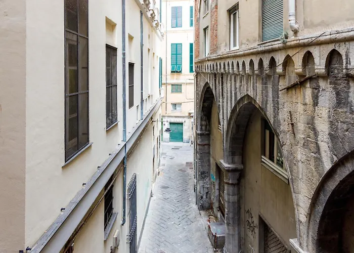 Quadrilocale Centro Storico 4 Minuti Dall'acquario * Genova